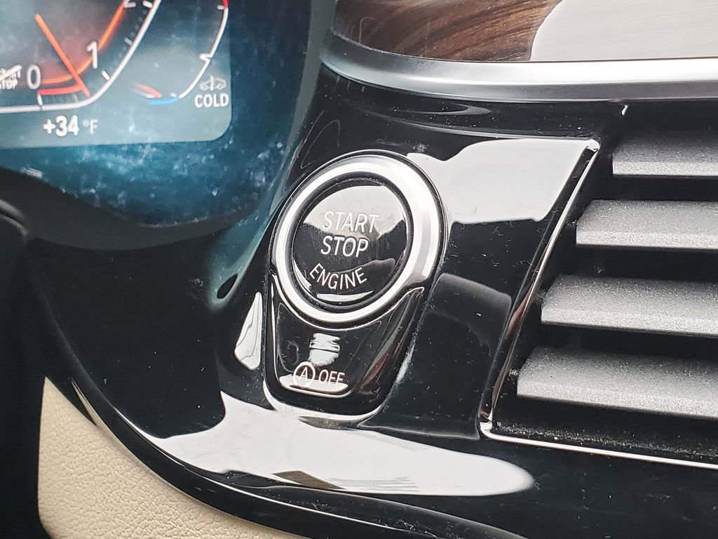 Used 2020 BMW 540i xDrive w/ Convenience Package image 34