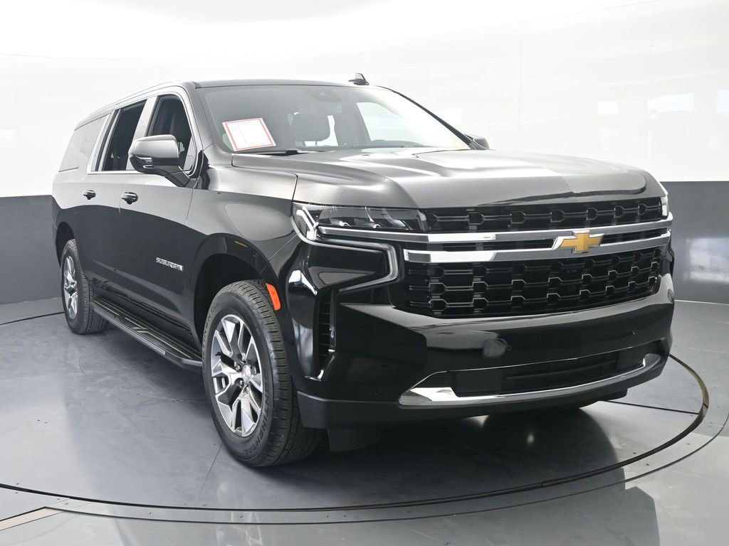 Used 2024 Chevrolet Suburban LS w/ Driver Alert Package RWD image 9