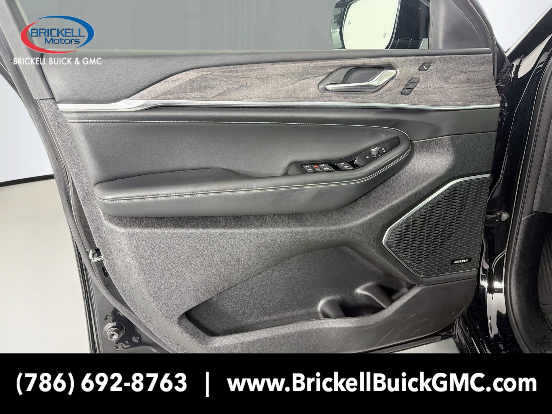 Used 2023 Jeep Grand Cherokee L Overland w/ Luxury Tech Group IV RWD image 26