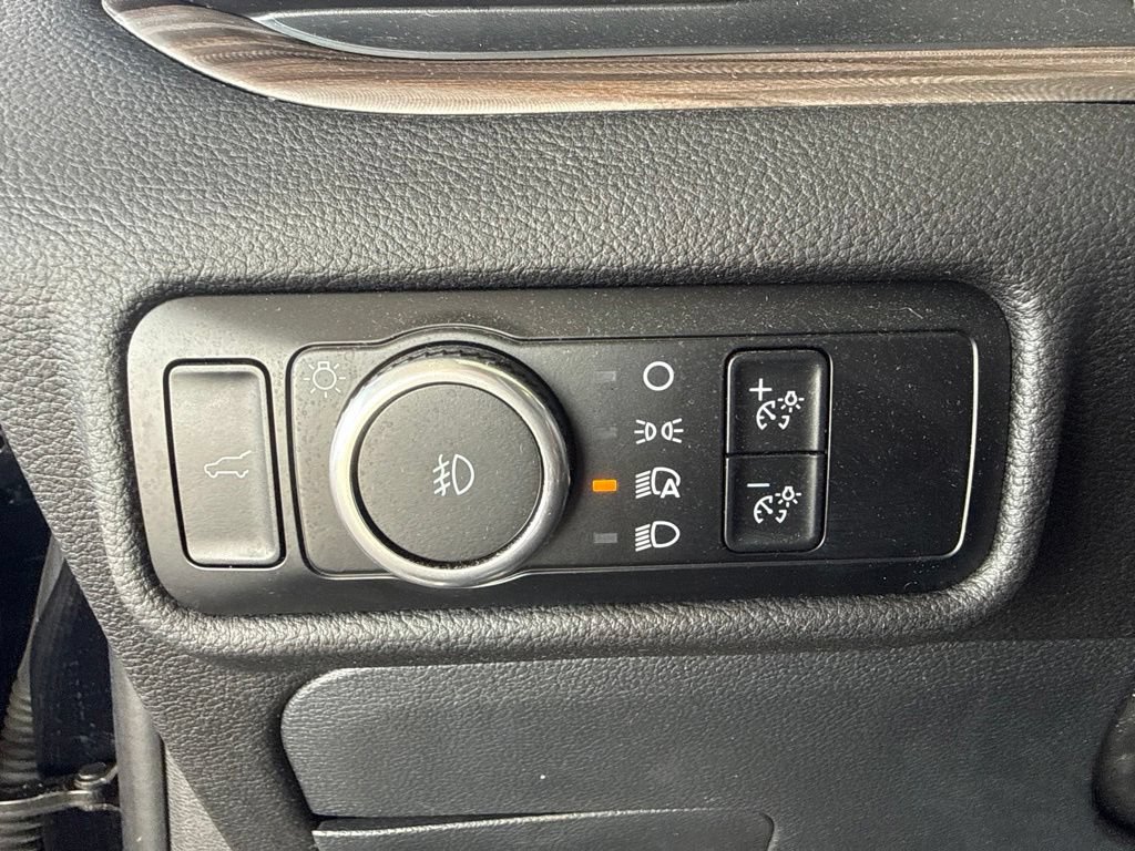 Used 2024 Ford Explorer Limited w/ Limited Technology Package AWD/4WD image 17