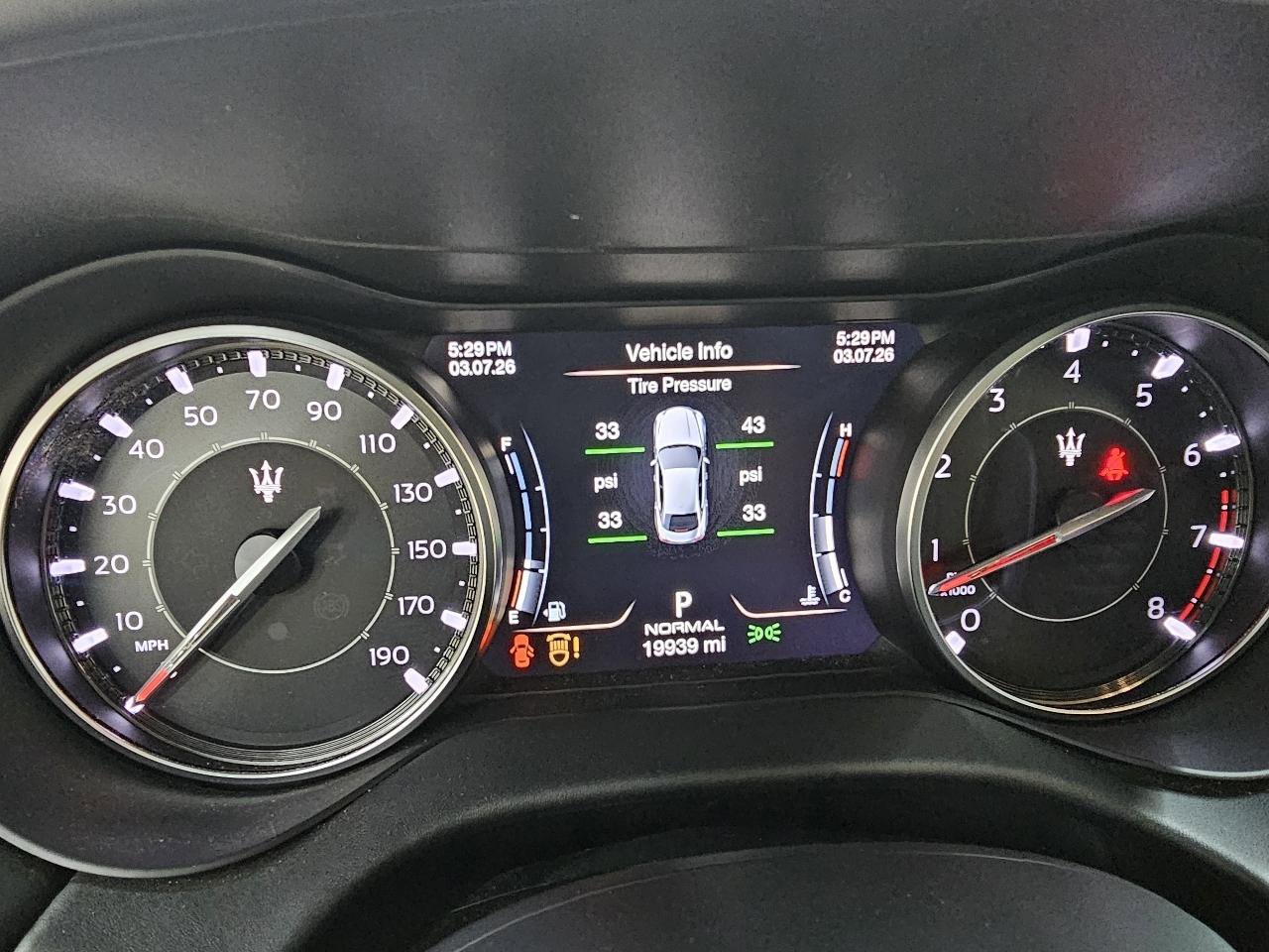 Used 2022 Maserati Ghibli F Tributo image 32