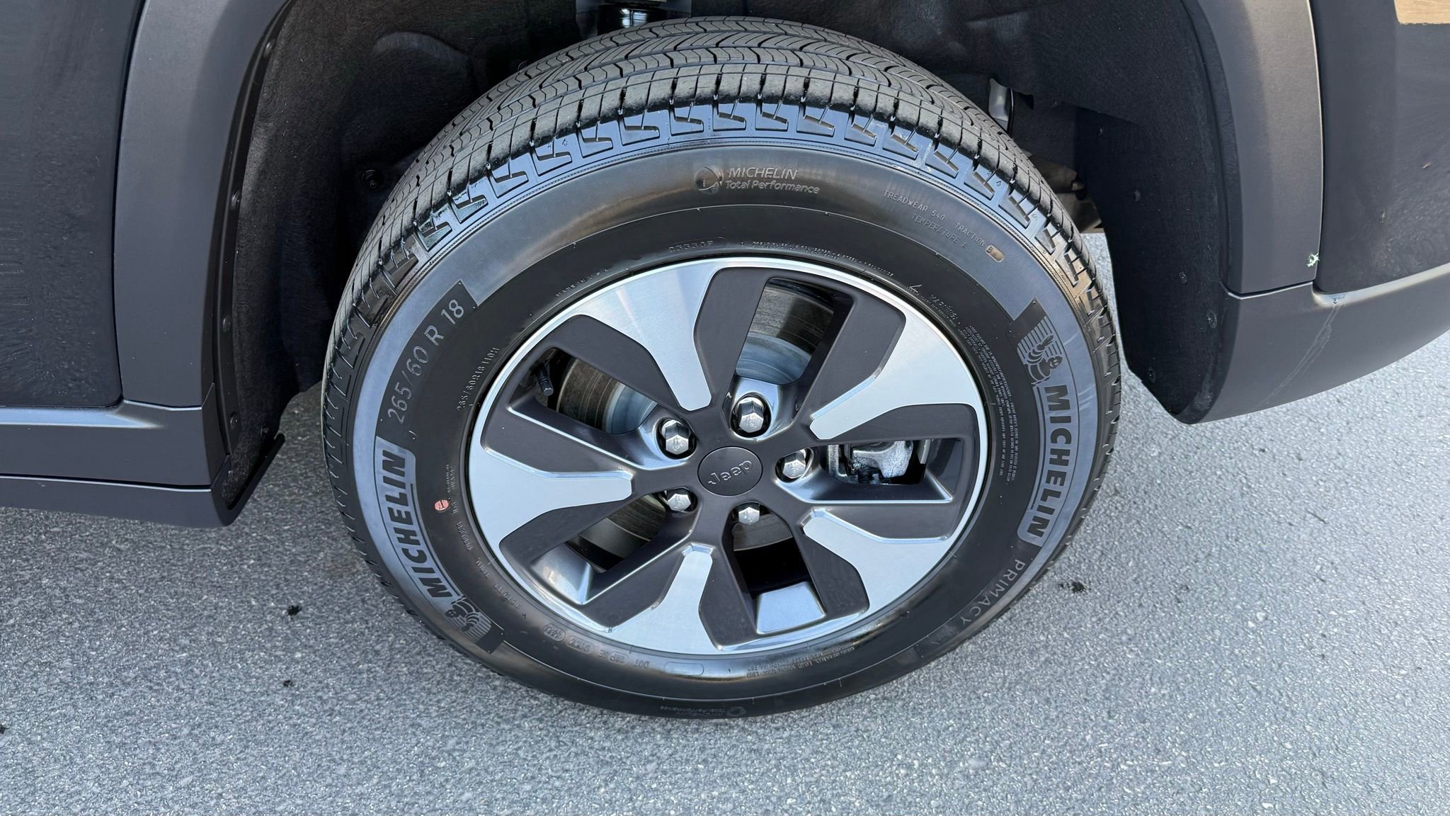 Used 2023 Jeep Grand Cherokee 4WD 4xe image 16