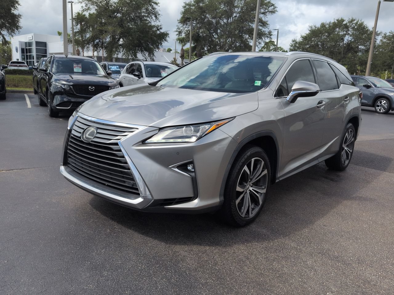 Used 2019 Lexus RX 350L FWD w/ Premium Package image 8