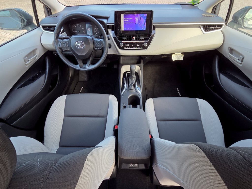 Certified 2025 Toyota Corolla LE w/ Convenience Package FWD image 4