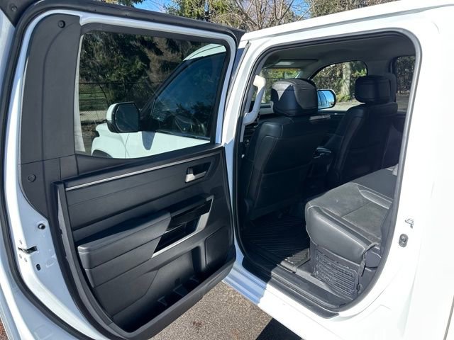 Used 2023 Toyota Tundra Limited image 31