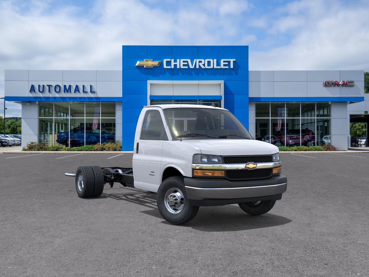 New 2026 Chevrolet Express 4500 w/ Power Convenience Package