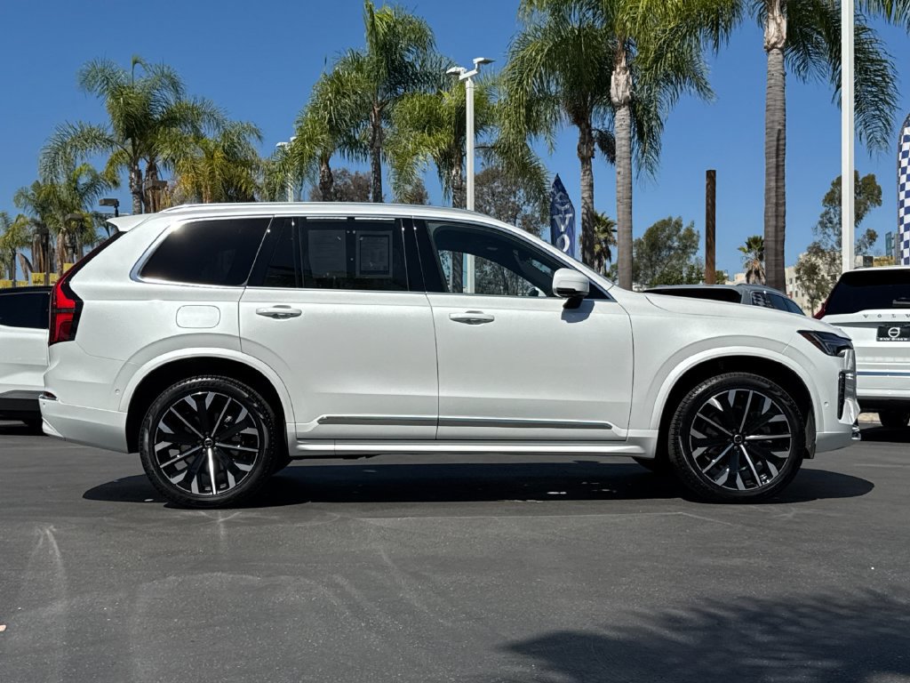 Certified 2026 Volvo XC90 B6 Plus AWD/4WD image 6