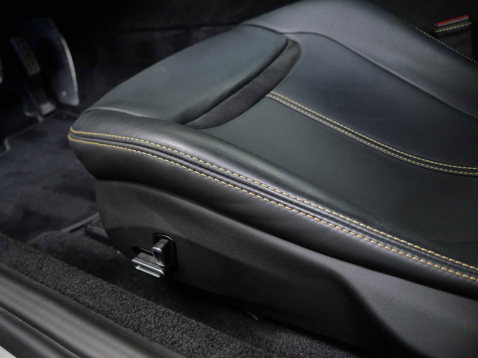 Certified 2024 Ferrari Roma image 19