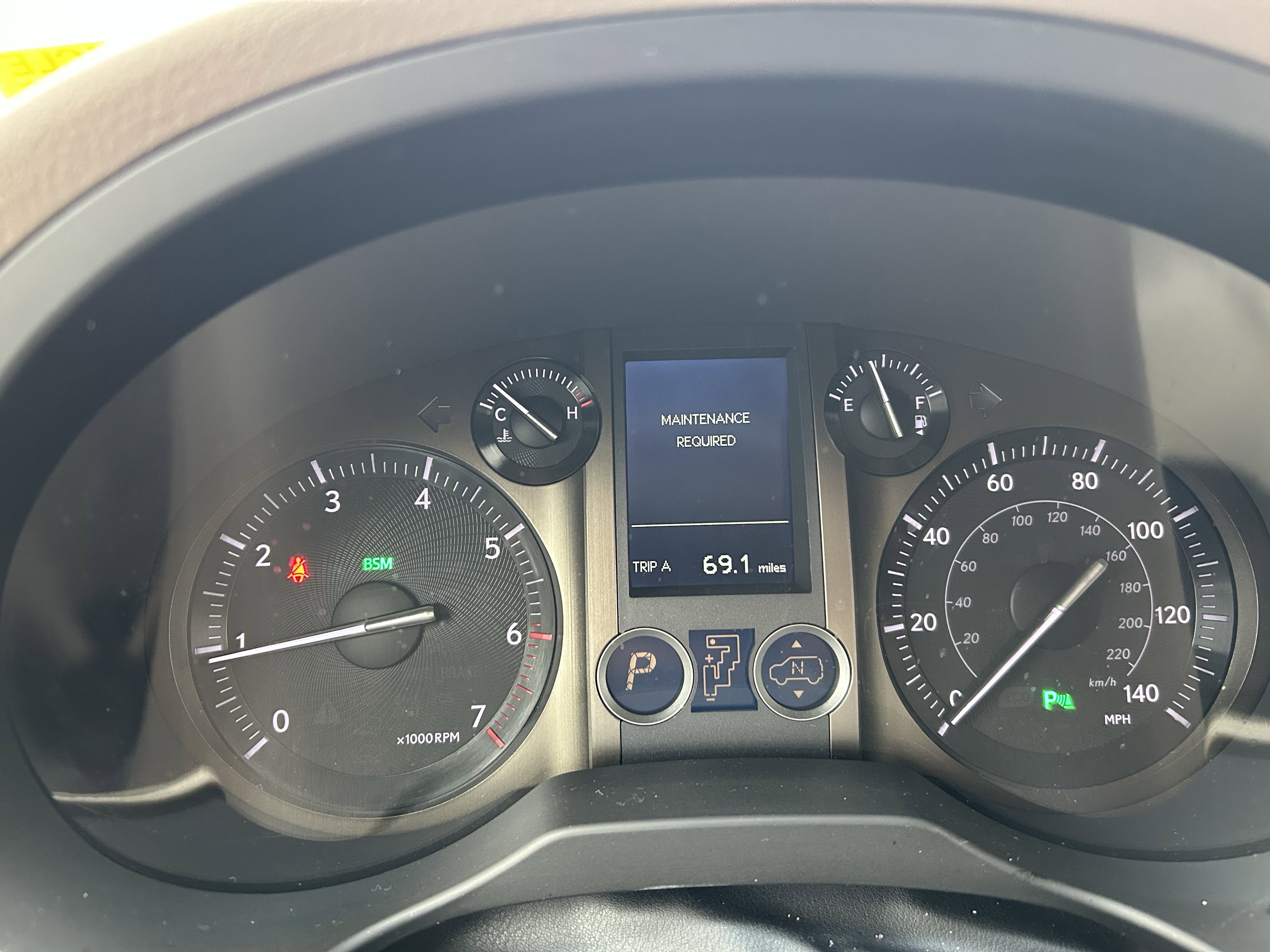 Used 2018 Lexus GX 460 Luxury w/ Preferred Accessory Package image 28