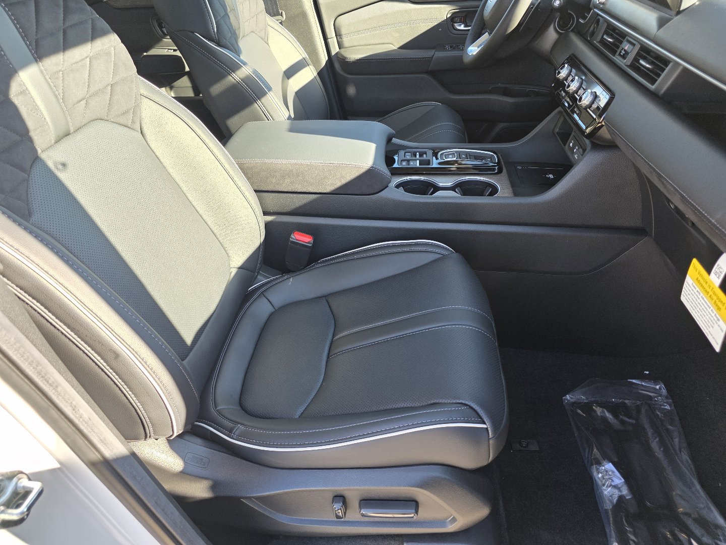 New 2026 Honda Pilot Elite image 24