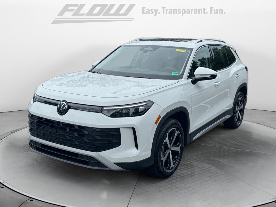 New 2026 Volkswagen Tiguan S AWD/4WD image 3