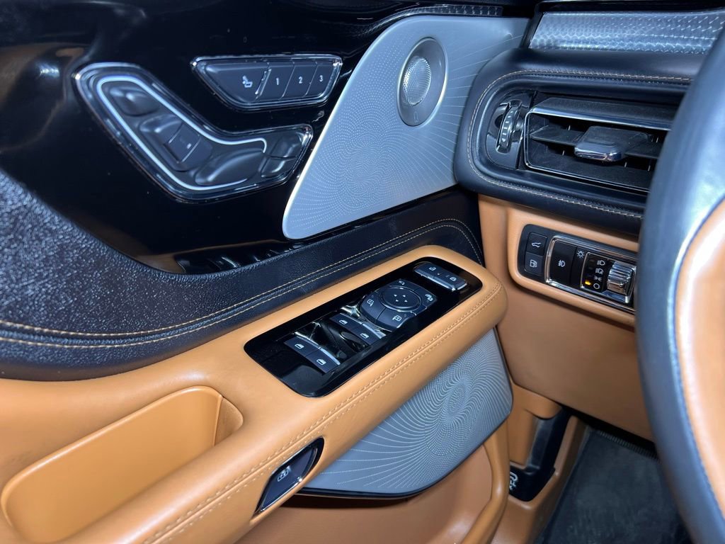 Used 2023 Lincoln Aviator Black Label Grand Touring w/ Class IV Trailer Tow Package AWD/4WD image 29