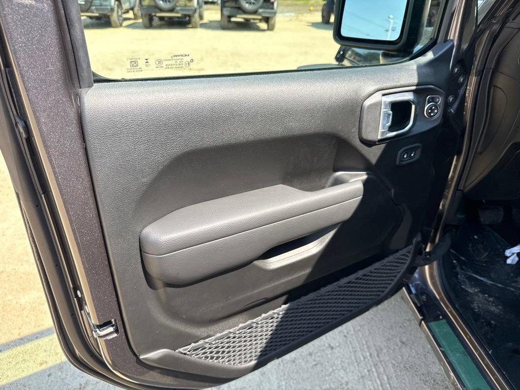 New 2026 Jeep Wrangler Unlimited Sport AWD/4WD image 17