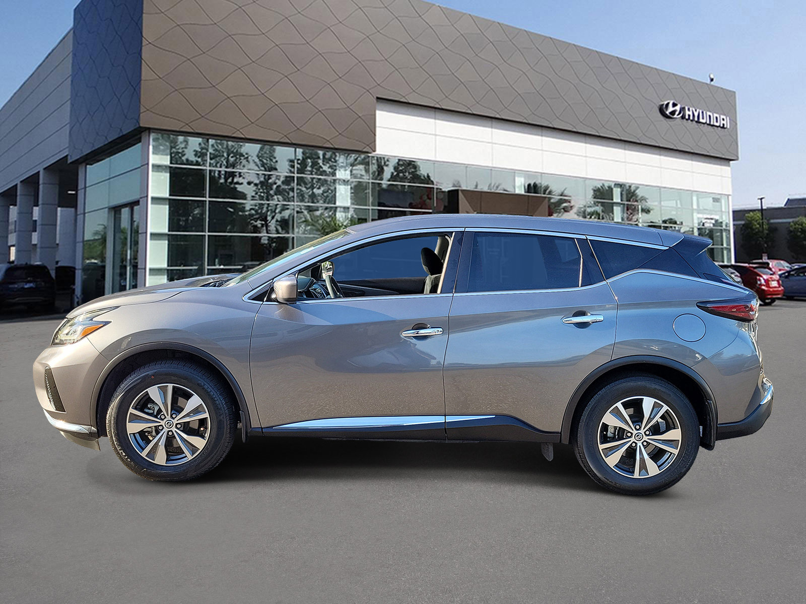 Used 2021 Nissan Murano S FWD image 3