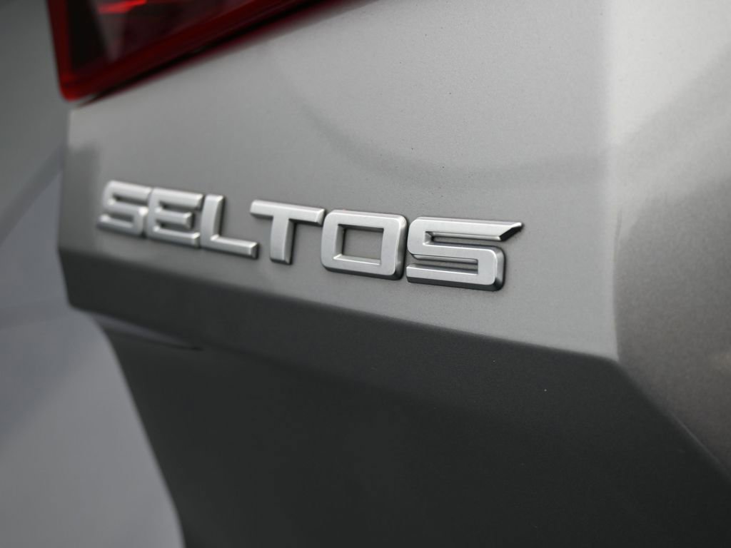 Used 2022 Kia Seltos S image 30