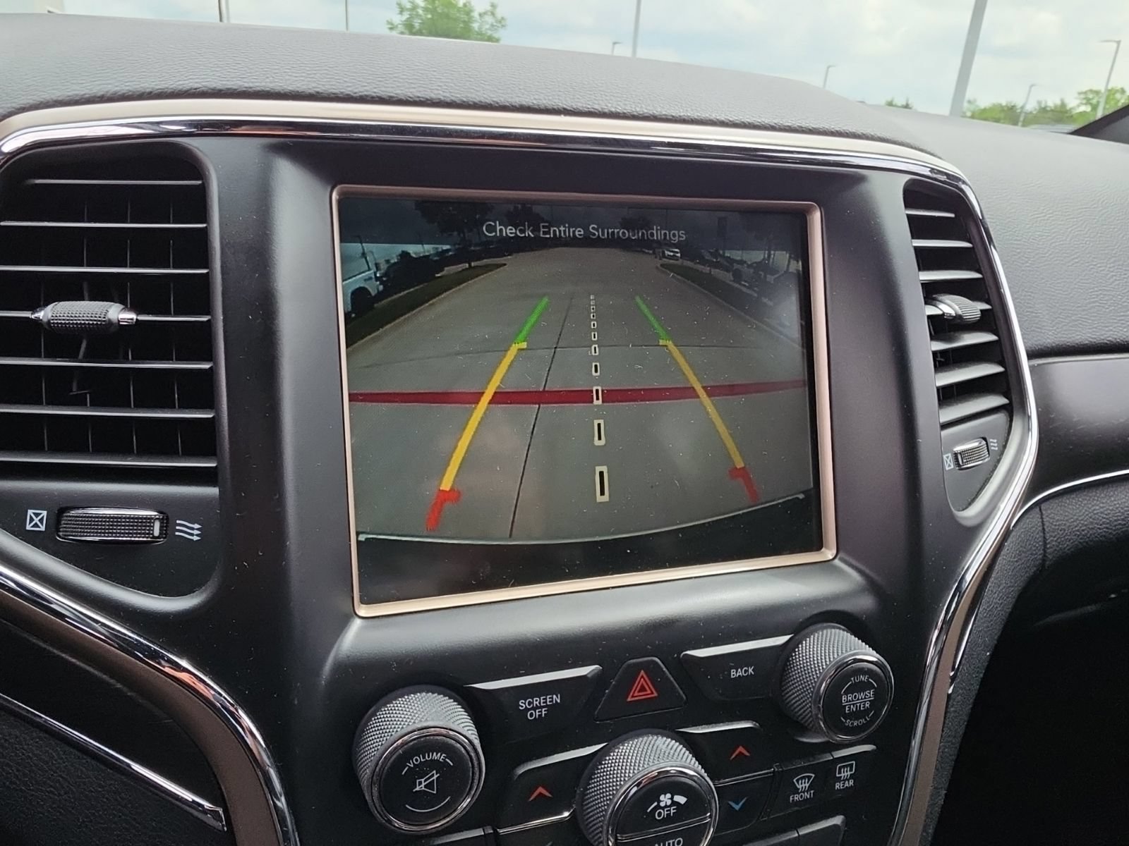 Used 2017 Jeep Grand Cherokee Limited RWD image 21