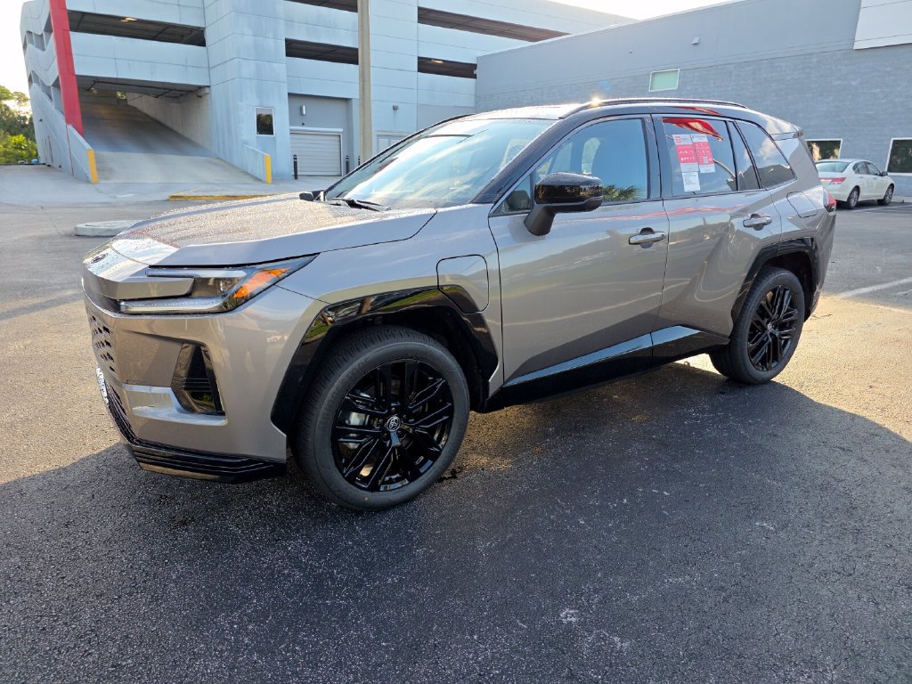New 2026 Toyota RAV4 XSE AWD/4WD image 3