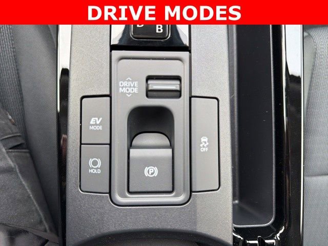 New 2026 Toyota Prius LE image 3