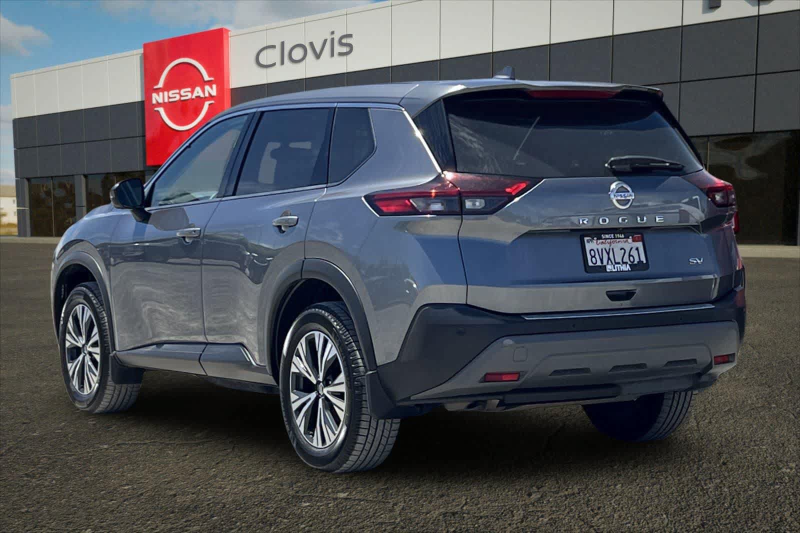 Used 2021 Nissan Rogue SV FWD image 7