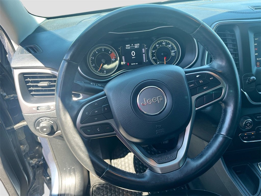 Used 2020 Jeep Cherokee Latitude Plus w/ Cold Weather Group image 11