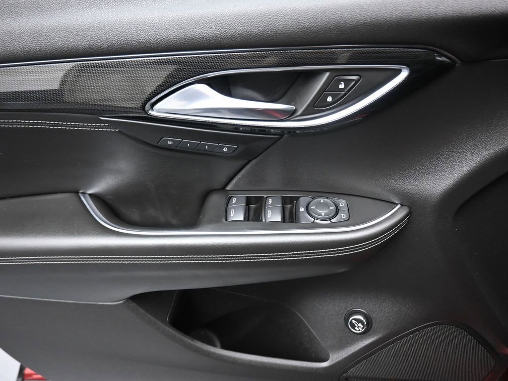 Used 2023 Buick Envision Essence w/ Sport Touring Package FWD image 10