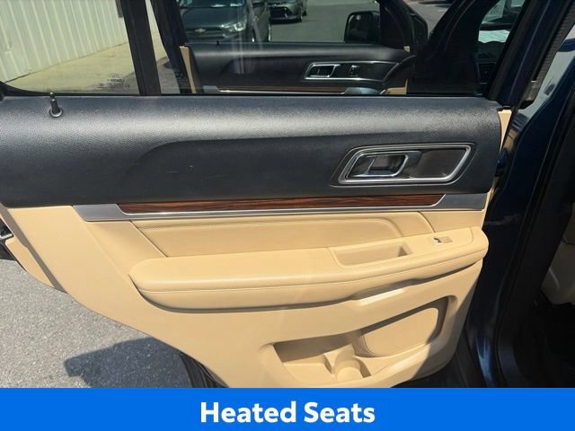 Used 2016 Ford Explorer Limited w/ Equipment Group 301A AWD/4WD image 9