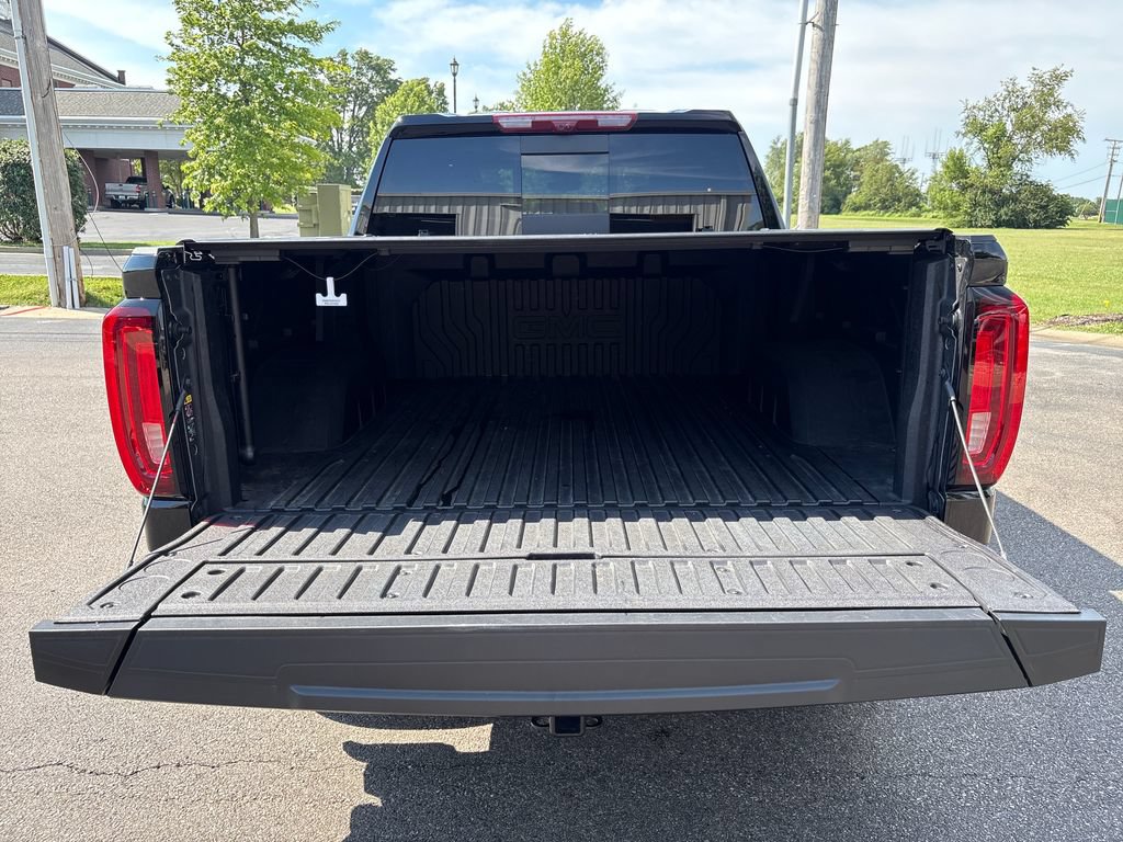 Used 2024 GMC Sierra 1500 Denali w/ Denali Reserve Package AWD/4WD image 13