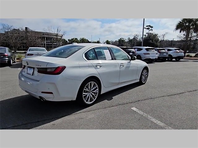 Used 2024 BMW 330e image 22