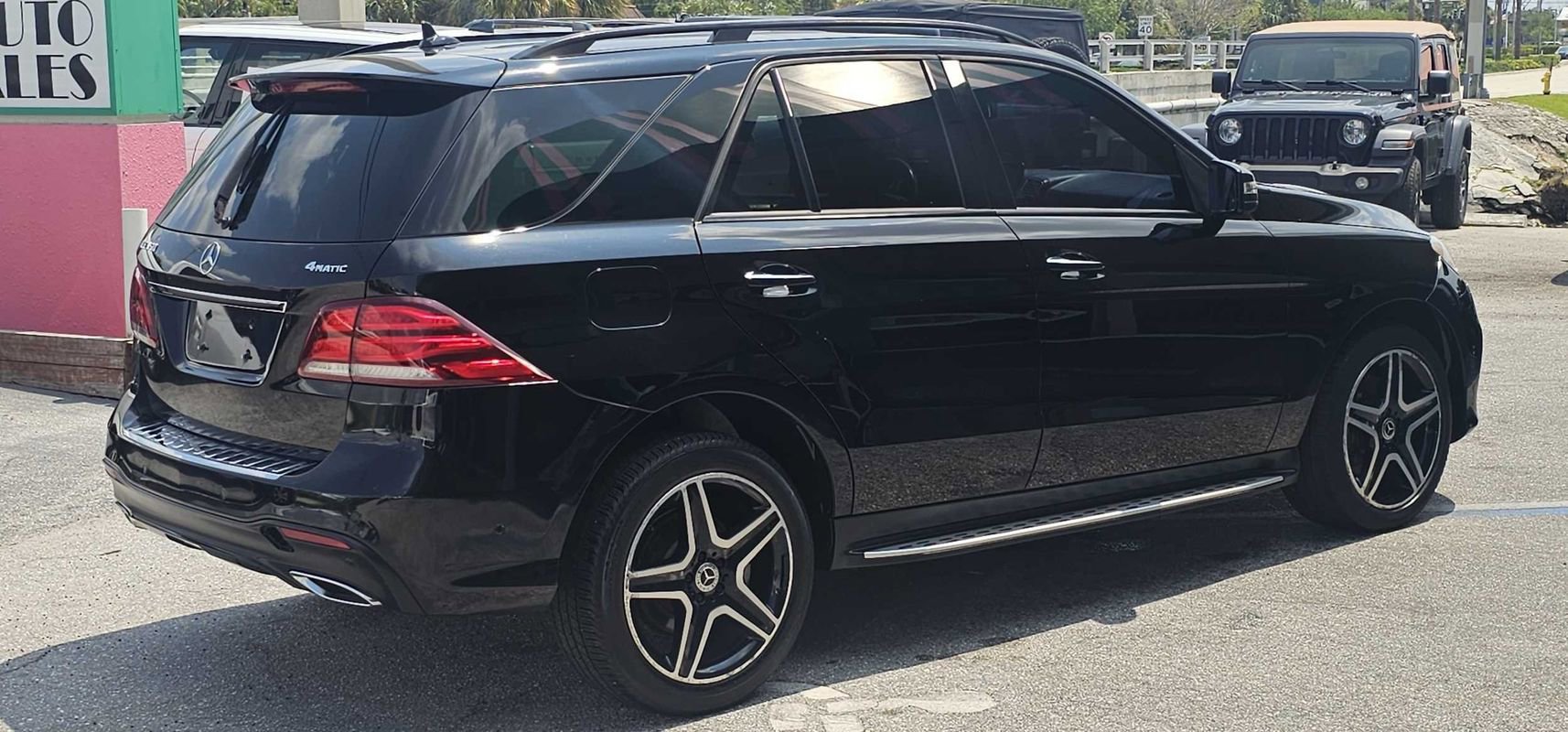 Used 2017 Mercedes-Benz GLE 350 4MATIC image 21