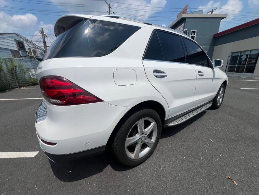 Used 2016 Mercedes-Benz GLE 350 4MATIC image 4