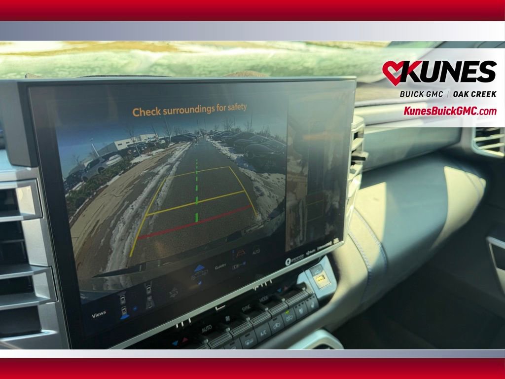 Used 2023 Toyota Tundra Platinum image 18