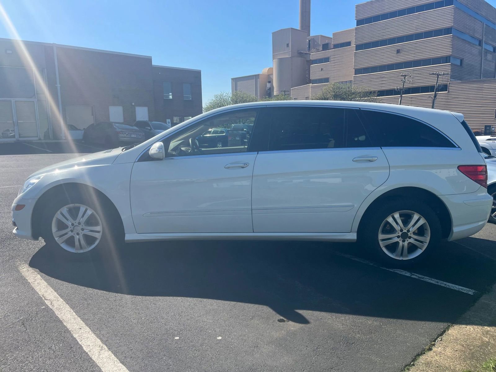 Used 2009 Mercedes-Benz R 350 4MATIC