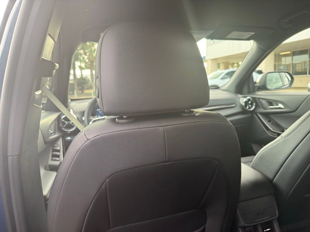 New 2026 Chevrolet Equinox LT w/ Convenience Package II image 32