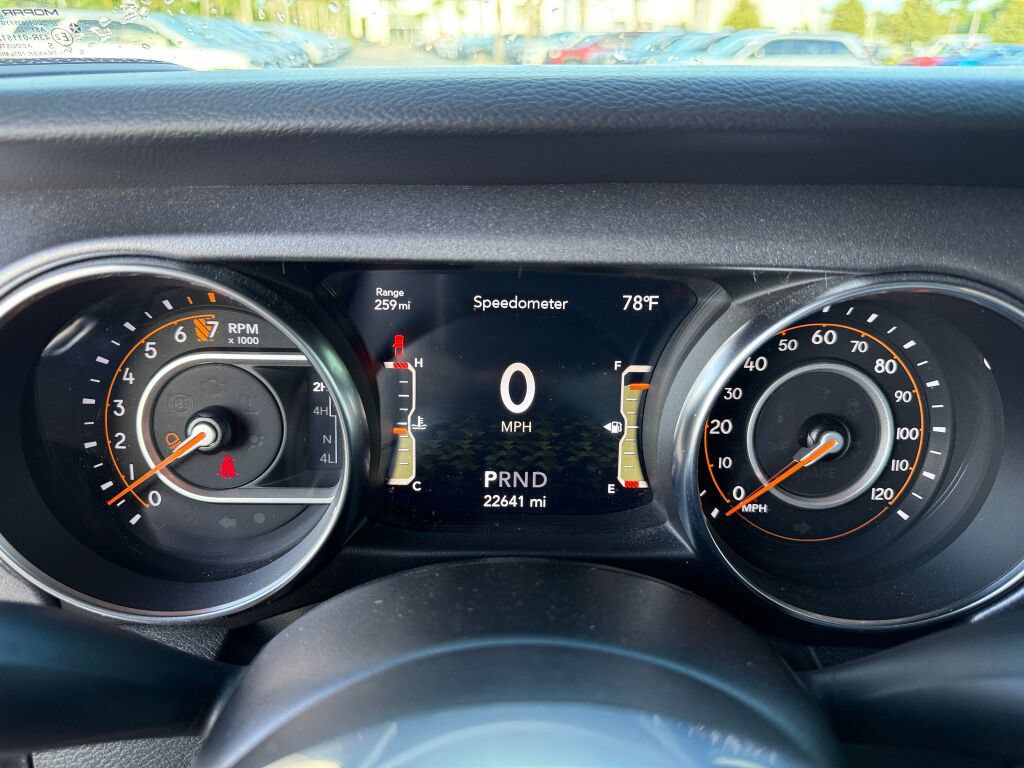 Used 2023 Jeep Gladiator Mojave w/ LED Lighting Group AWD/4WD image 28