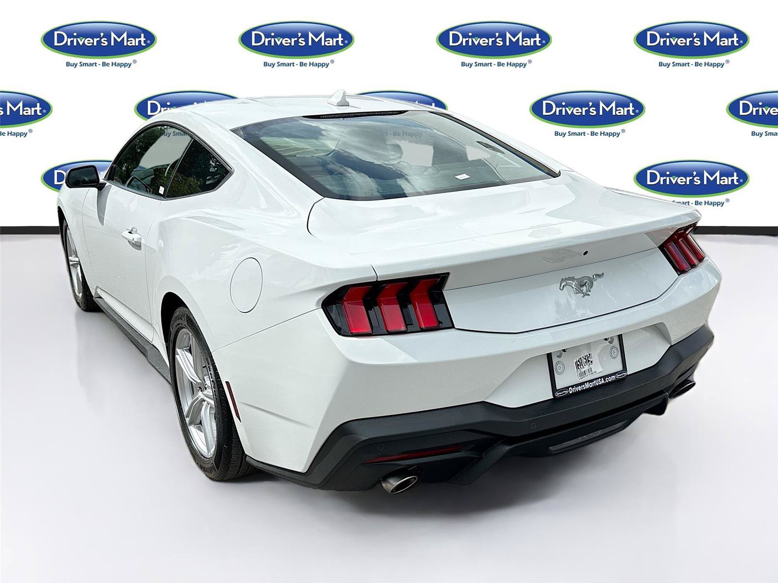 Used 2026 Ford Mustang Premium RWD image 5