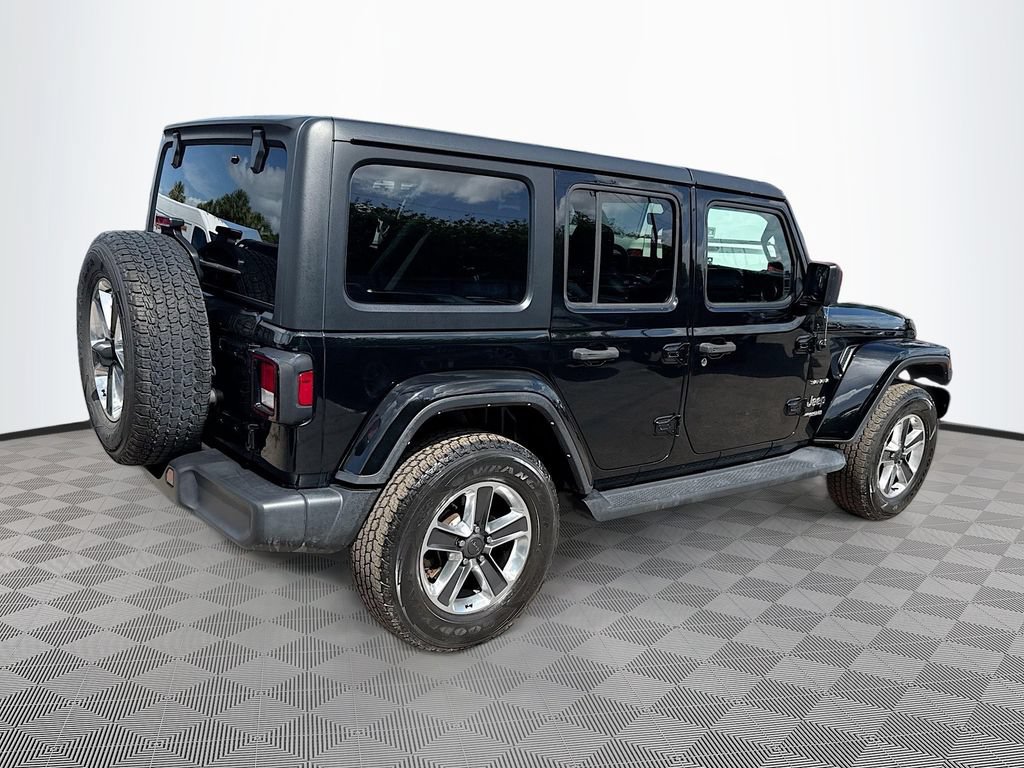 Used 2022 Jeep Wrangler Unlimited Sahara w/ Cold Weather Group AWD/4WD image 6