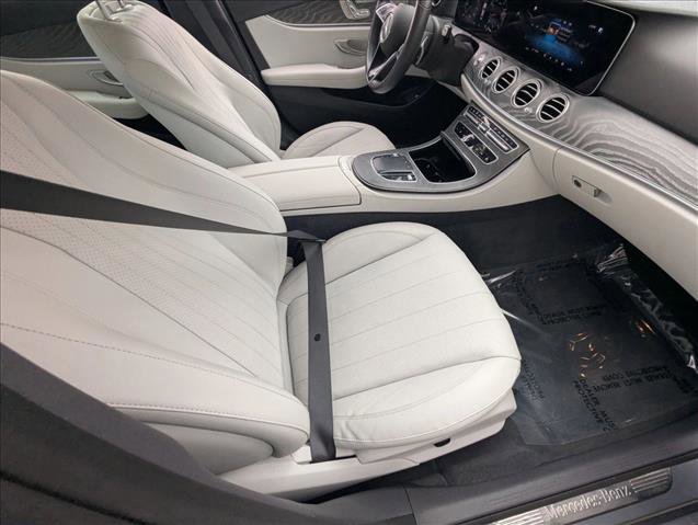 Used 2022 Mercedes-Benz E 350 Sedan image 22