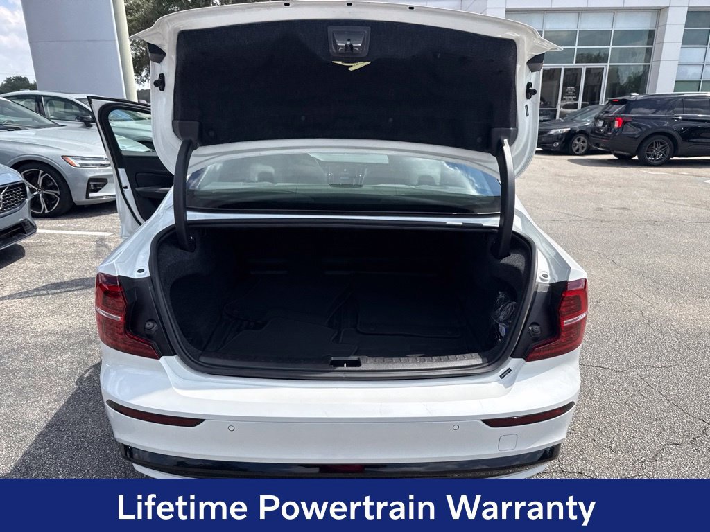 Certified 2025 Volvo S60 T8 Ultra AWD/4WD image 30