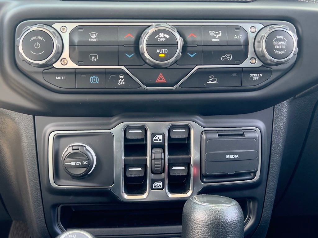 Used 2023 Jeep Gladiator Sport image 41