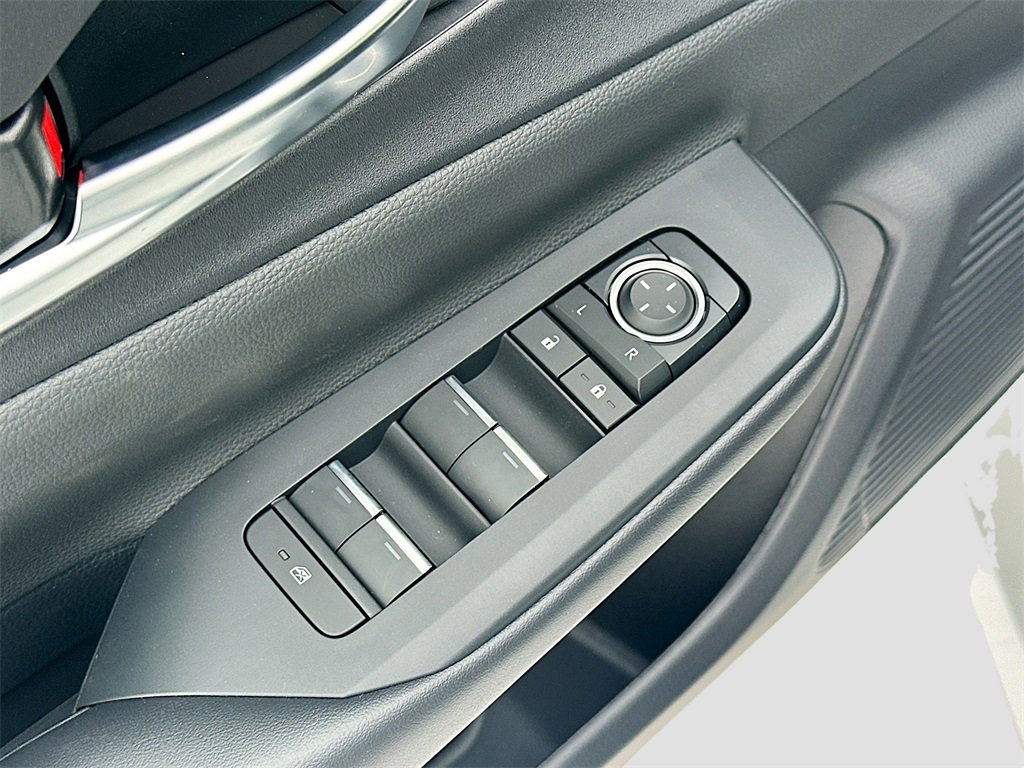 New 2026 Toyota Prius AWD image 18