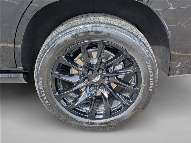 Used 2023 Cadillac Escalade Sport Platinum w/ LPO, ONYX Package image 6