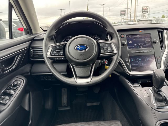 Used 2025 Subaru Outback AWD/4WD image 17