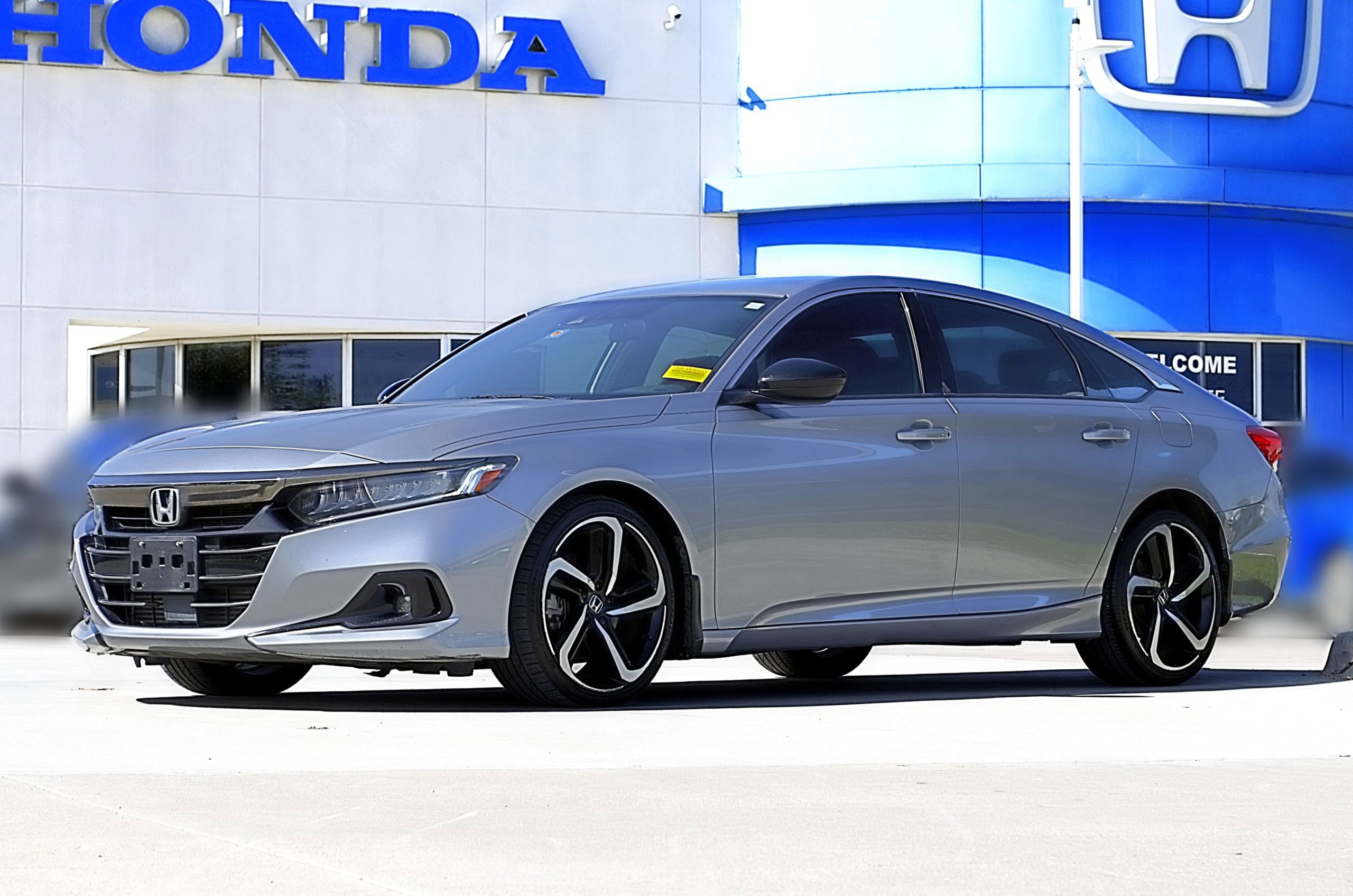 Used 2021 Honda Accord Sport image 1