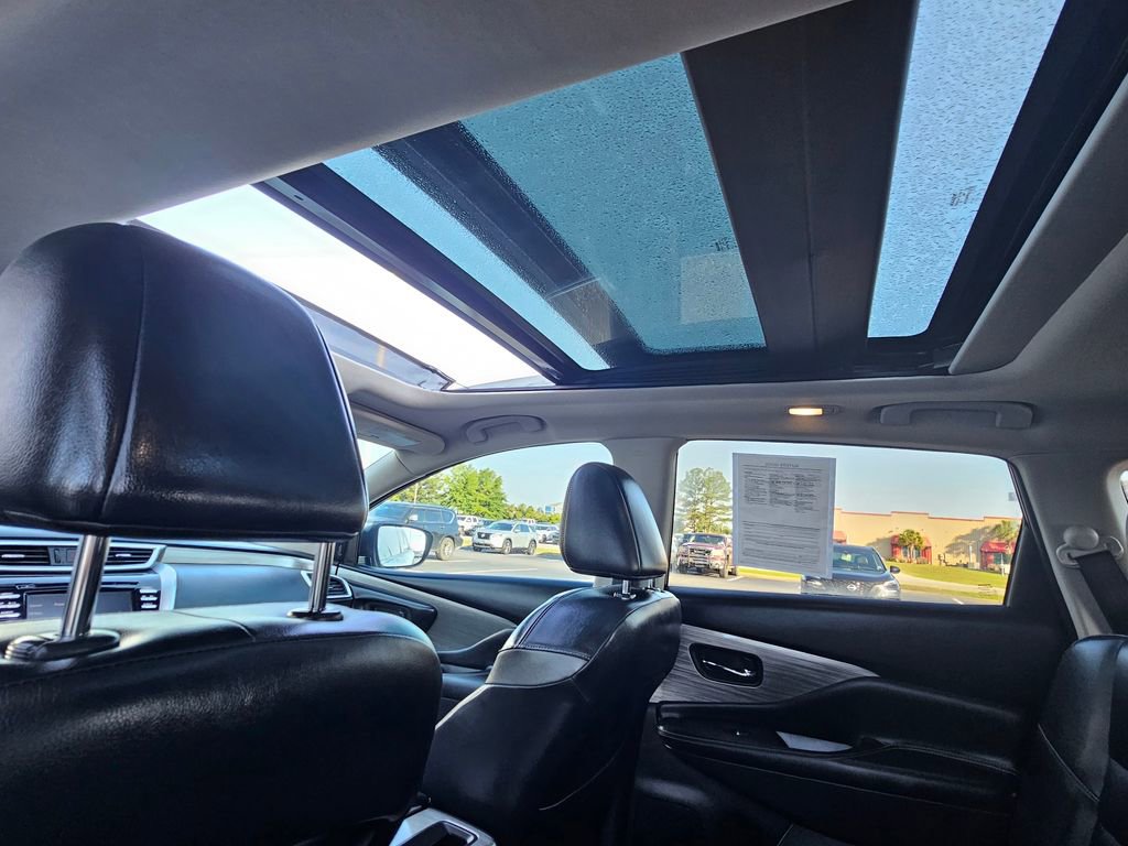 Used 2017 Nissan Murano Platinum w/ Platinum Technology Package FWD image 20