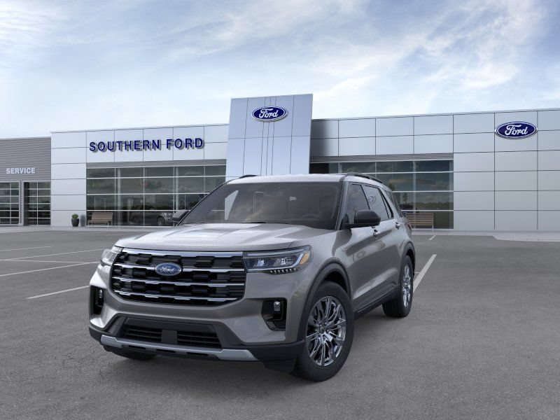New 2026 Ford Explorer Active w/ Active Comfort Package AWD/4WD image 2