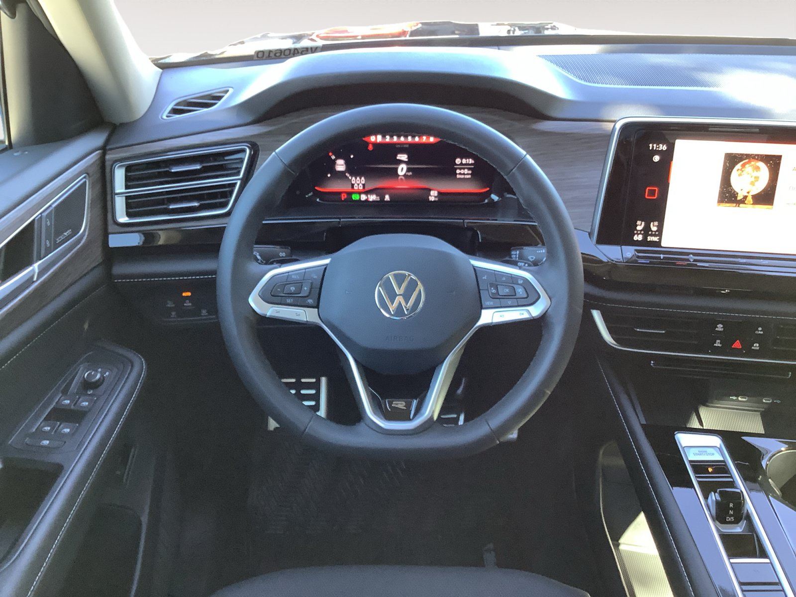 New 2026 Volkswagen Atlas SEL Premium R-Line AWD/4WD image 13