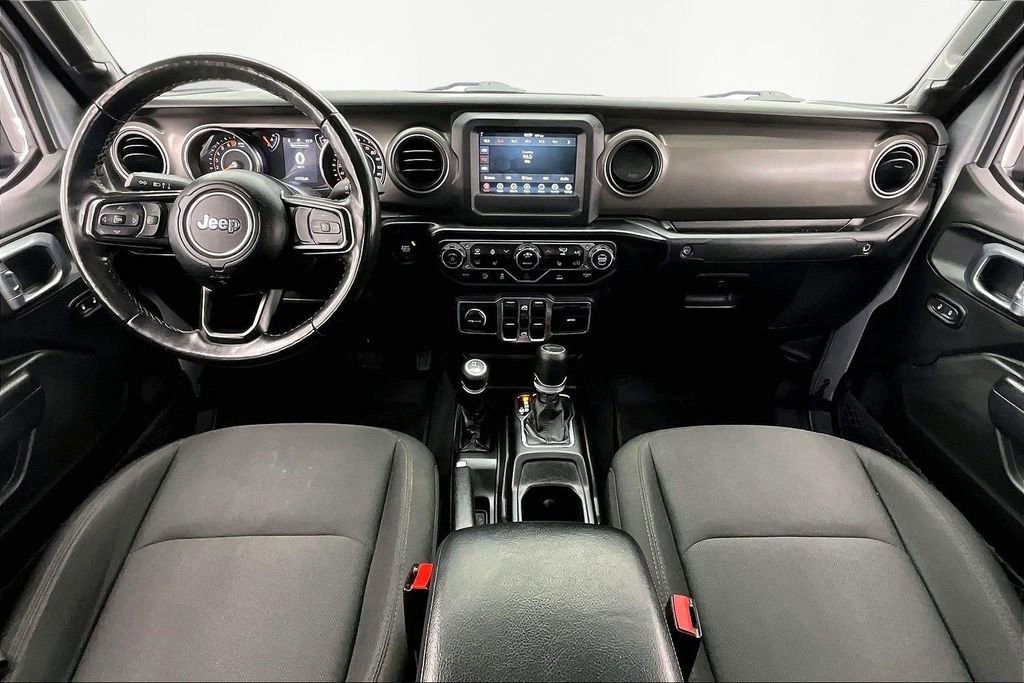 Used 2022 Jeep Gladiator Willys image 16