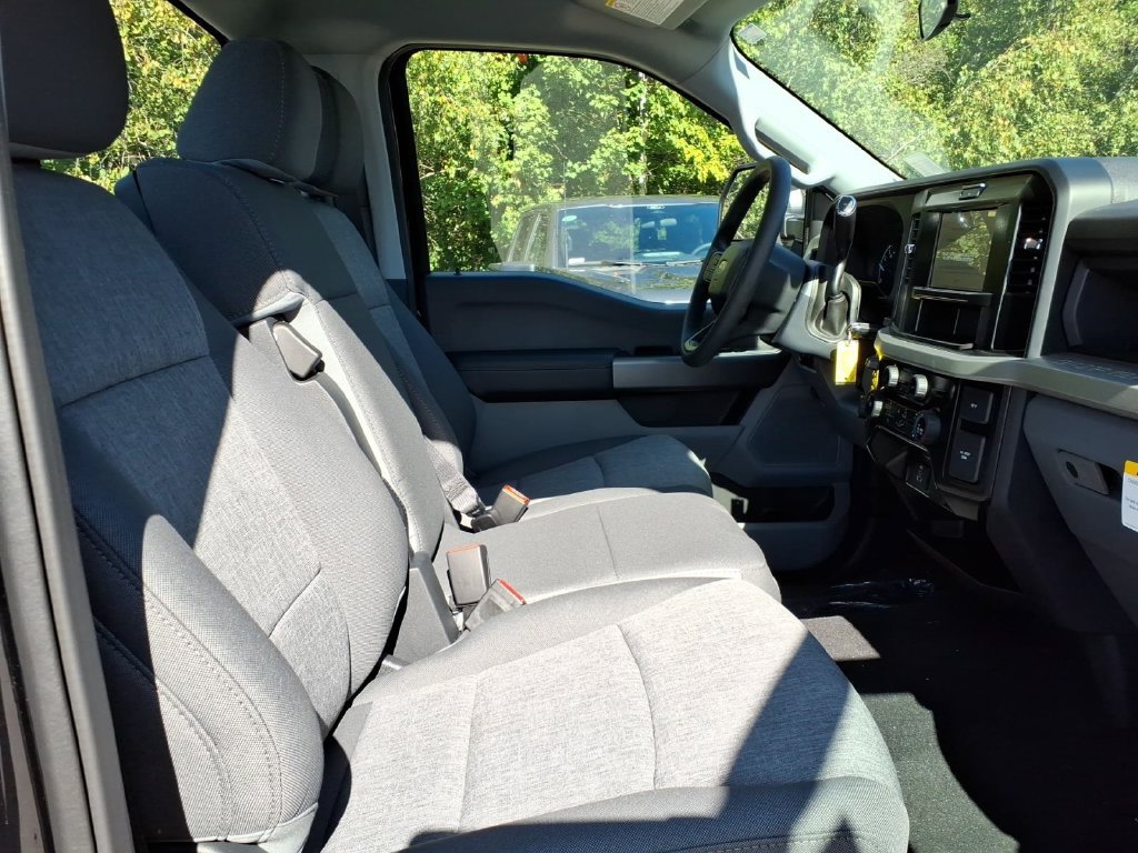 New 2027 Ford F250 XL w/ STX Appearance Package AWD/4WD image 14