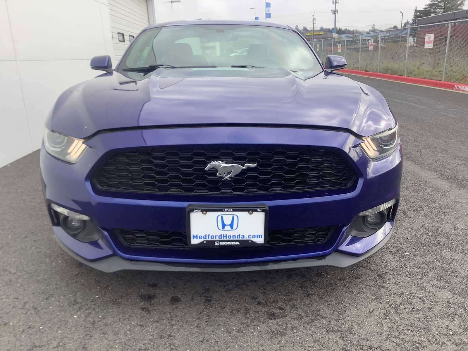 Used 2016 Ford Mustang Premium image 8