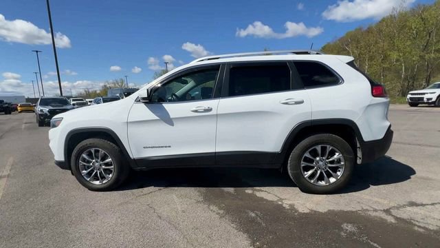 Used 2021 Jeep Cherokee Latitude Lux w/ Sun & Sound Group AWD/4WD image 5